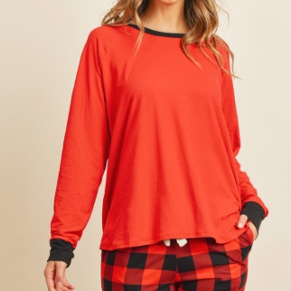 Red & black plaid pajamas top + jogger set - Picture 2 of 8